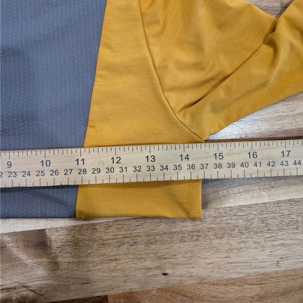 Elliena EQ Girls Riding Shirt Medium Long Sleeve Gray Yellow Equestrian